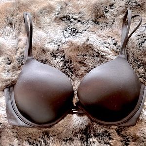 Like NEW! Victoria’s Secret Push-Up Bra
